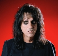 Alice Cooper stie cum sa faca impresie