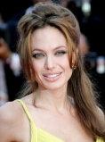 Angelina Jolie nu  vrea sa-si puna viata intr-o carte