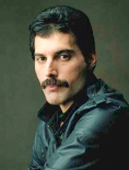 Filmul biografic despre Freddie Mercury va fi lansat in 2012