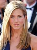 Jennifer Aniston a facut acupunctura la sfatul lui Sheryl Crow