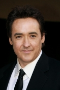 John Cusack il va interpreta pe Edgar Allan Poe in The Raven