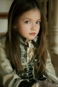 Mackenzie Foy va fi Renesmee?