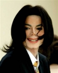 Trupul lui Michael Jackson ar putea fi deshumat