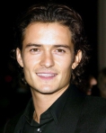 Orlando Bloom este tata de baiat