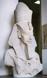 Akhenaton si originile monoteismului