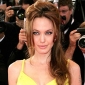 Angelina Jolie Este Prea Slaba