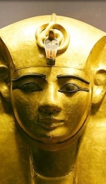 Atotputernicul faraon egiptean