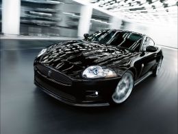 Jaguar XKR-S