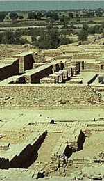 Orasul Mohenjo-Daro, Lacasul Mortilor