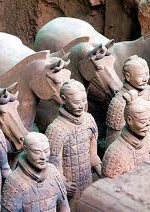Referat: Imparatul Qin Shi Huangdi si minunile arhitecturale savarsite in timpul domniei sale