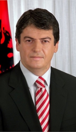 Bamir Topi