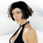 carrie-anne moss