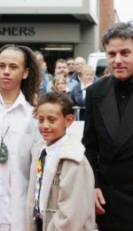 Cliff Curtis